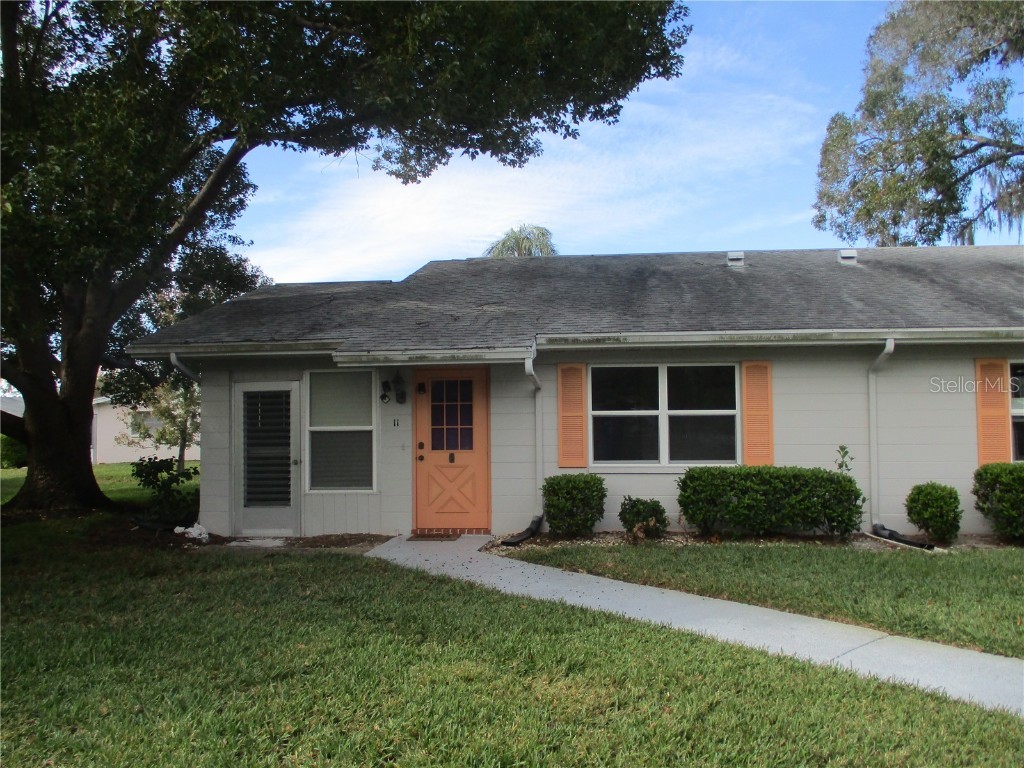 401 De Grasse Place #11 Sun City Center FL 33573 T3495060 image1