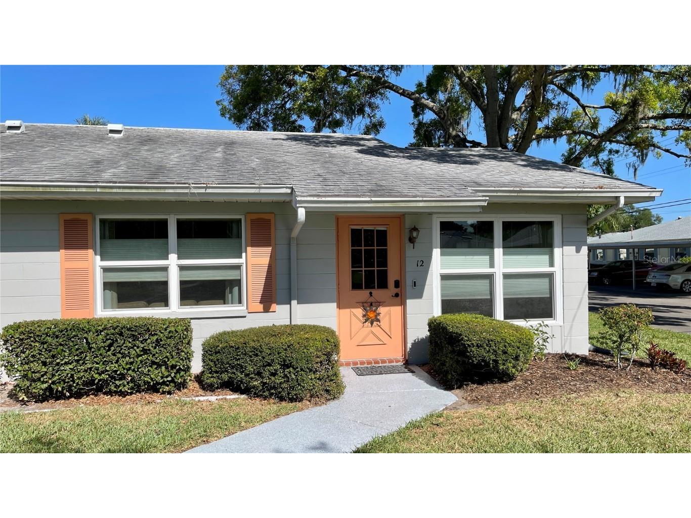 401 De Grasse Place #12 Sun City Center FL 33573 T3435995 image1