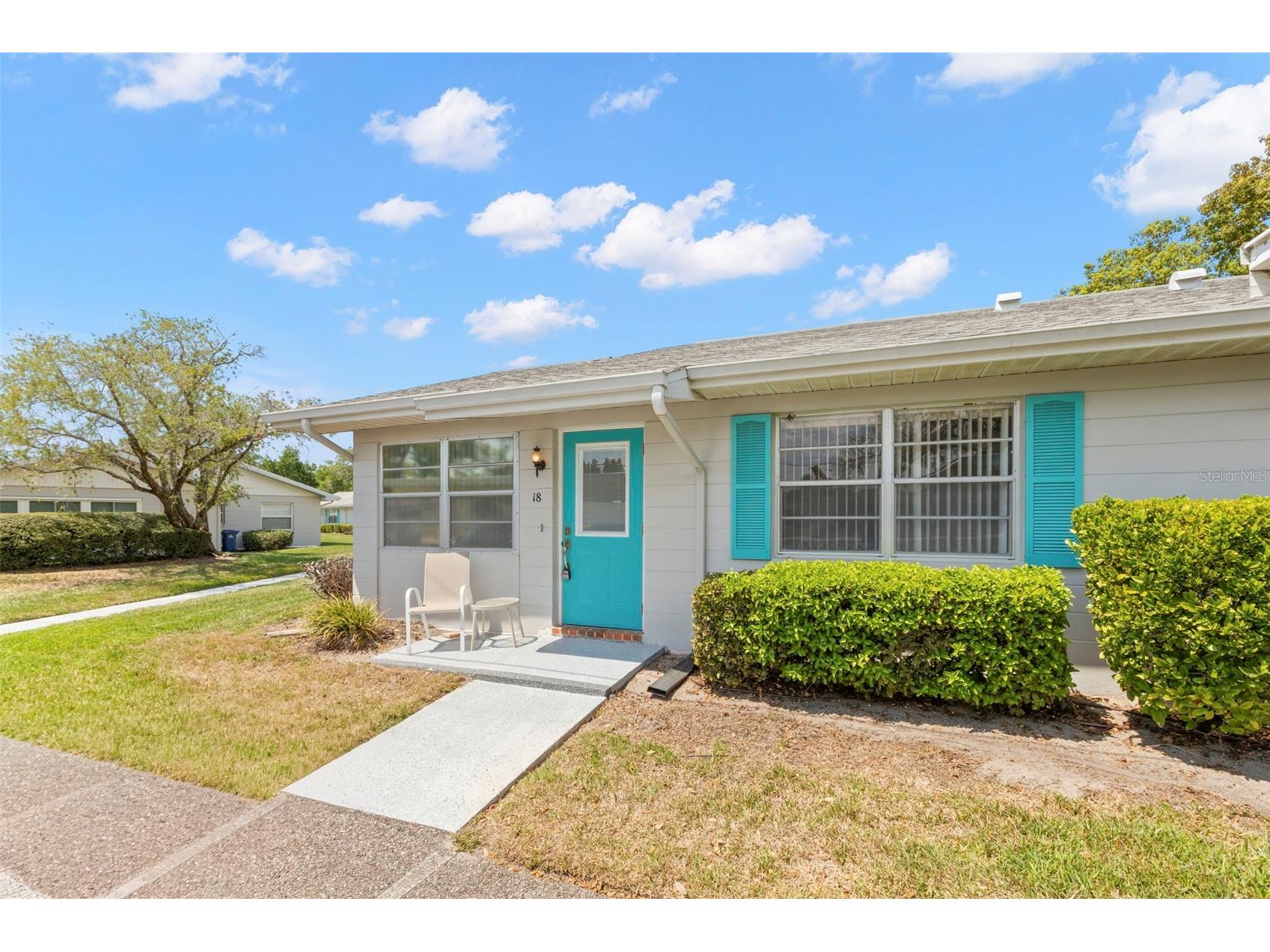 401 De Grasse Place #18 Sun City Center FL 33573 TB8495299 image1