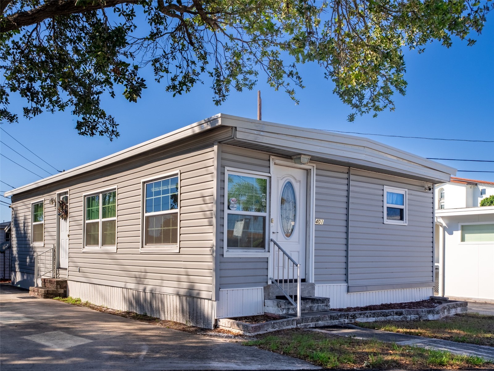 401 Denice Drive #401 Seminole FL 33772 TB8508937 image1