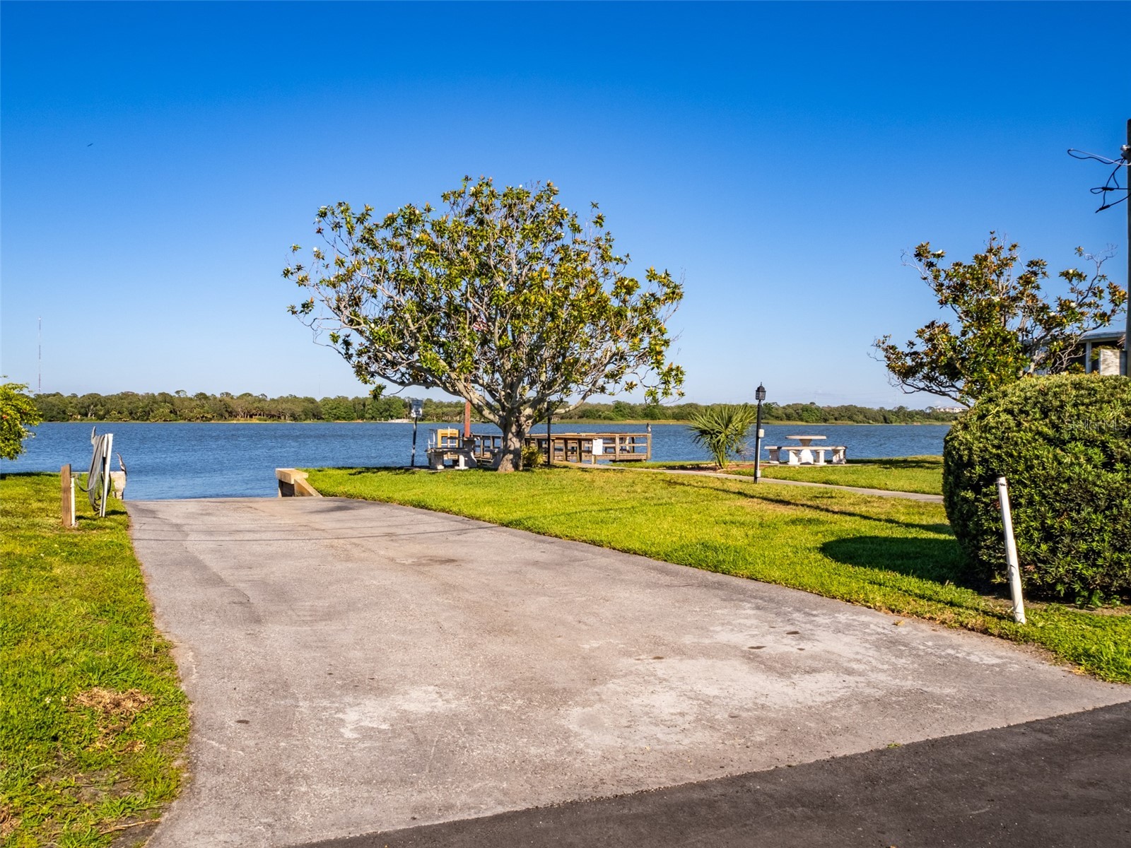 401 Denice Drive #401 Seminole FL 33772 TB8508937 image35