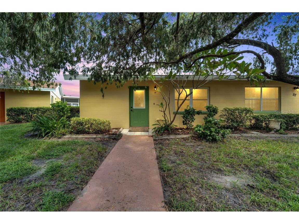 401 Dorchester Place #58 Sun City Center FL 33573 T3553243 image1