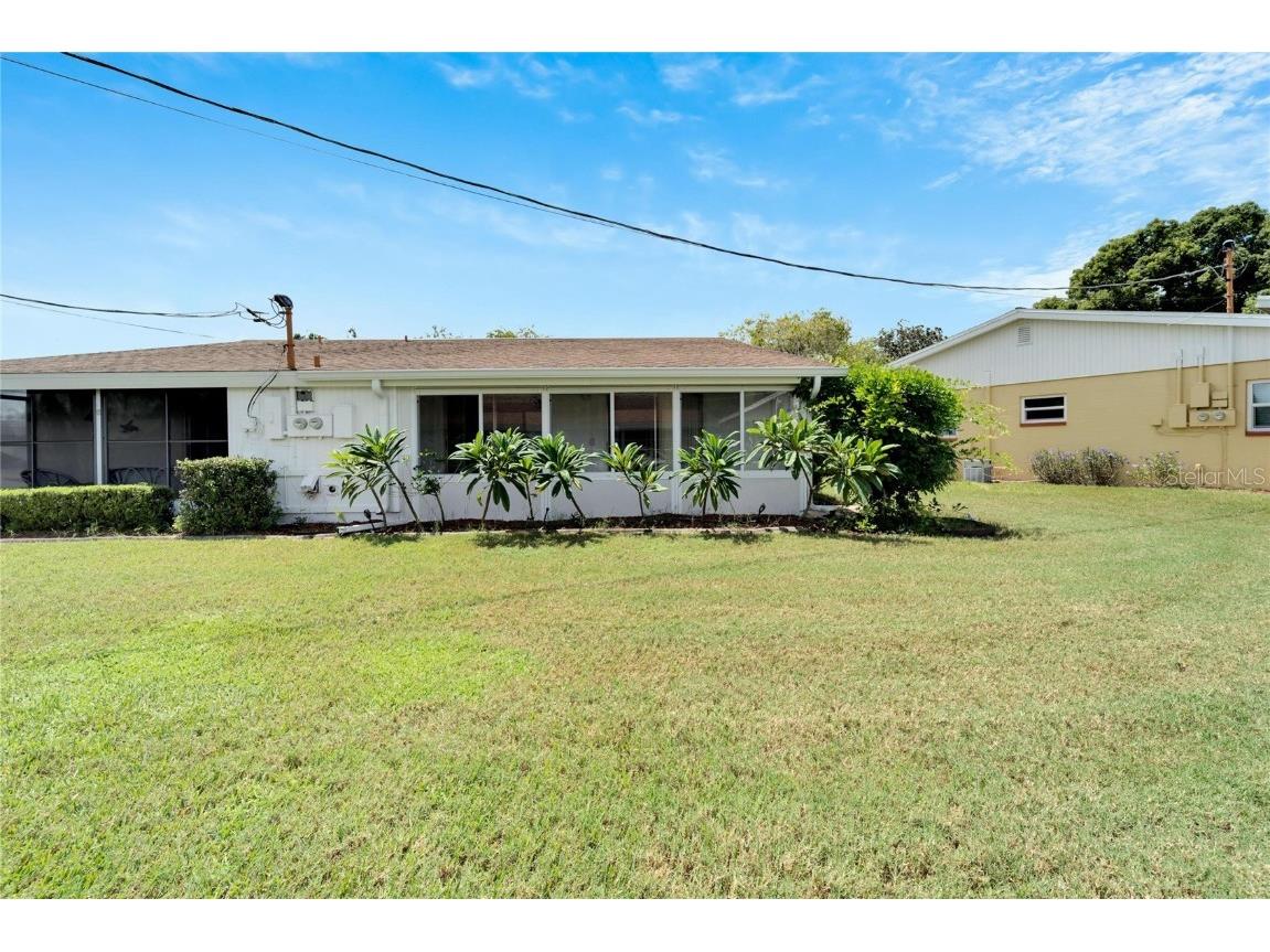 401 Dorchester Place #58 Sun City Center FL 33573 T3553243 image24