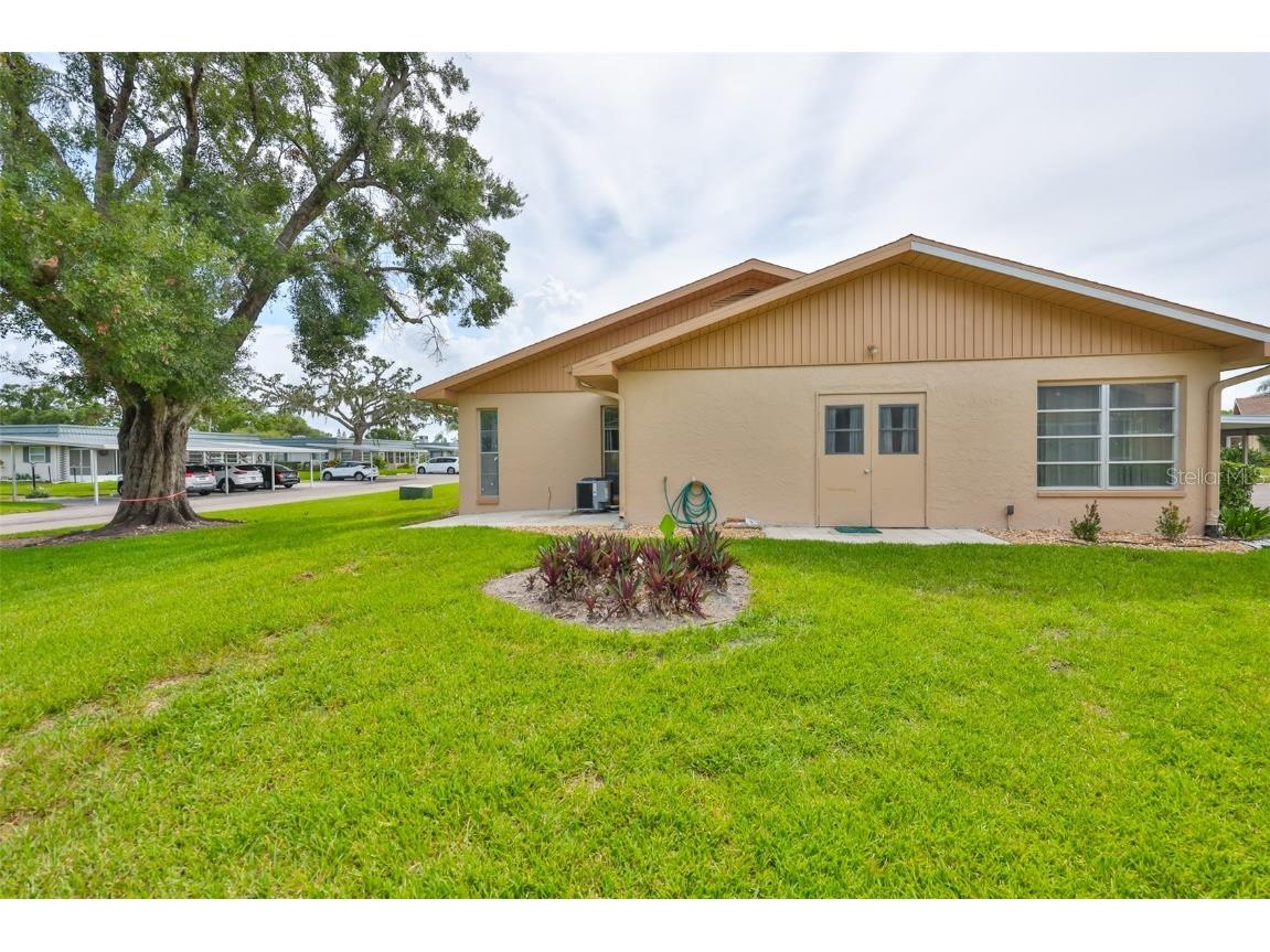 401 Feltham Trail #A Sun City Center FL 33573 TB8408958 image32