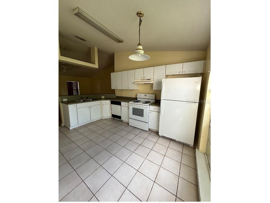 401 Francisco Way Kissimmee FL 34758 S5138079 image4