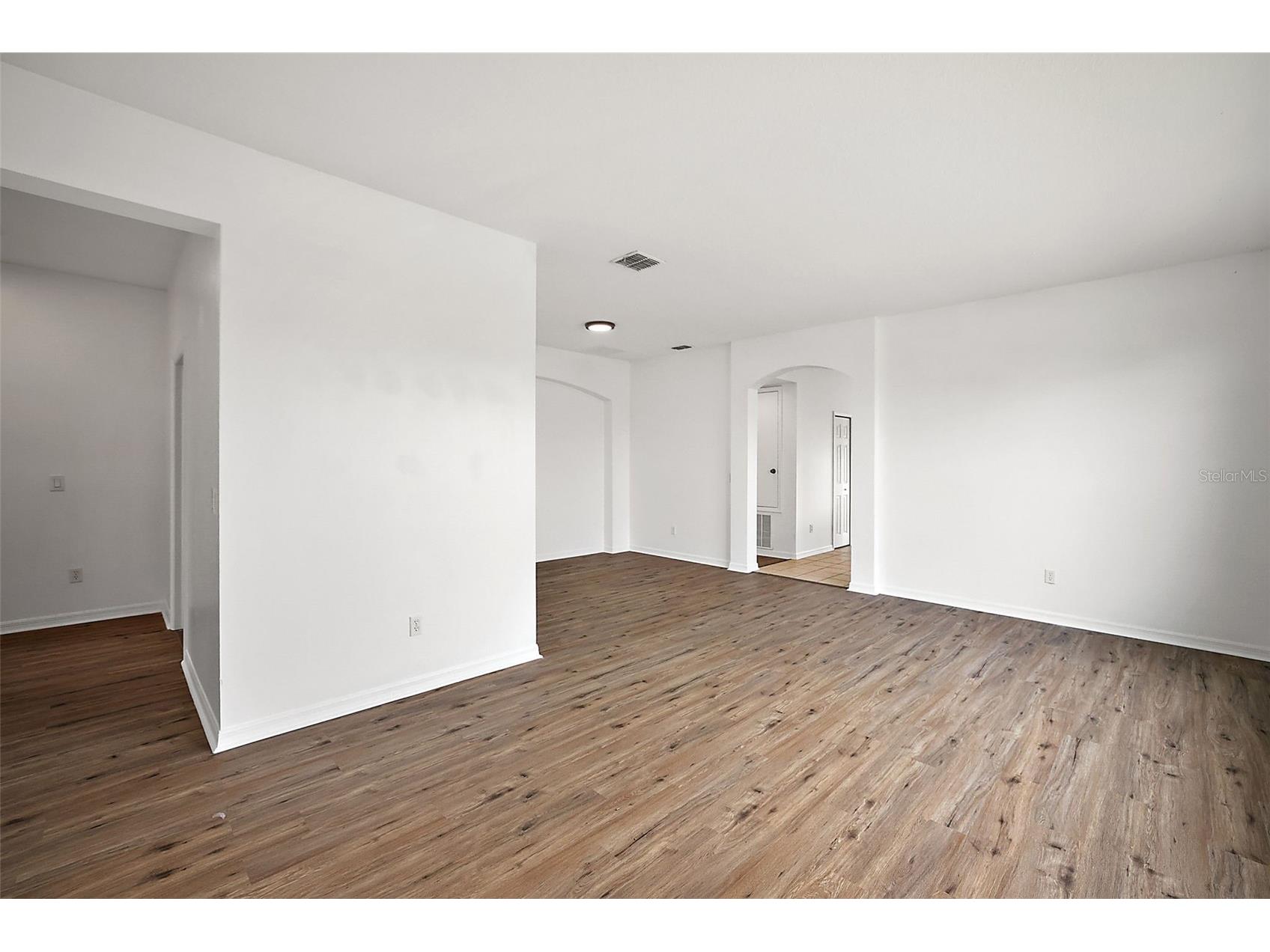 401 Grassy Key Way Groveland FL 34736 TB8476070 image11