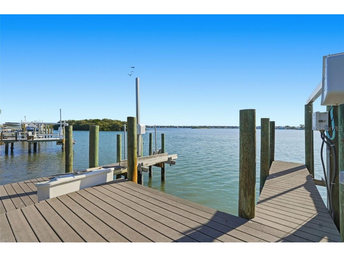 401 Harbor Drive Belleair Beach FL 33786 TB8454528 image55