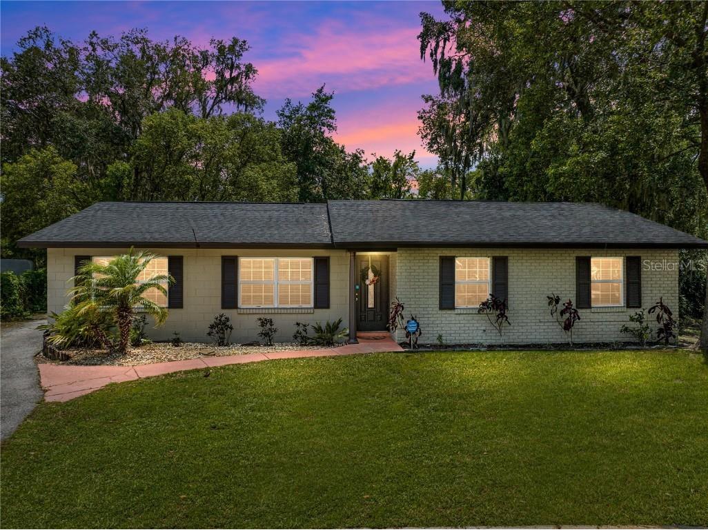 401 Hemlock Drive Plant City FL 33563 L4937896 image1