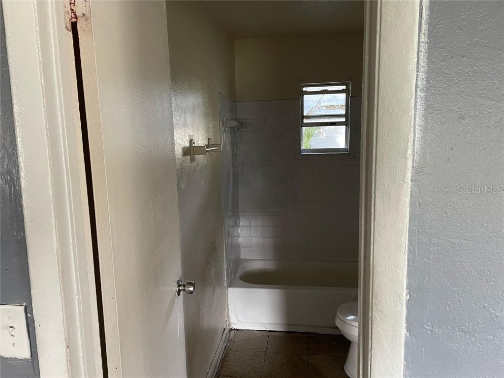 401 Kilgore Street Wildwood FL 34785 O6368031 image2