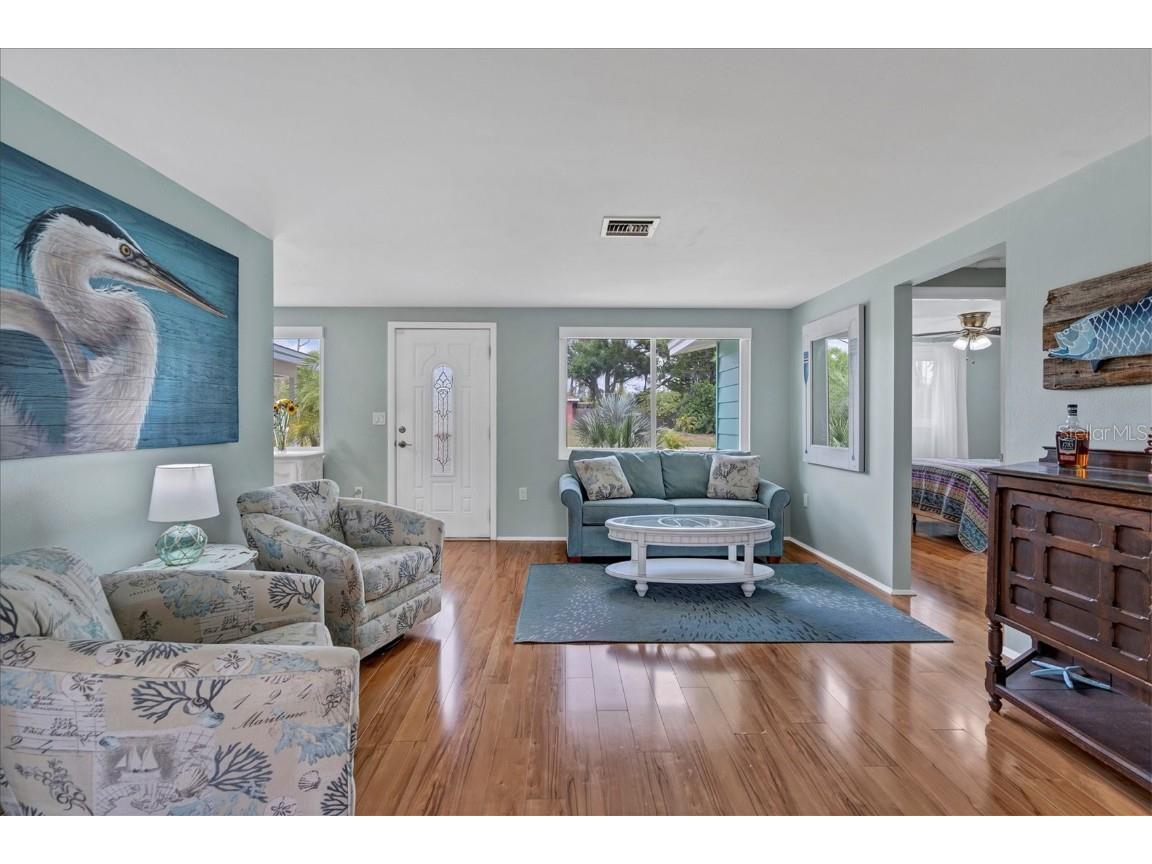 401 Leach Street Englewood FL 34223 D6143010 image5