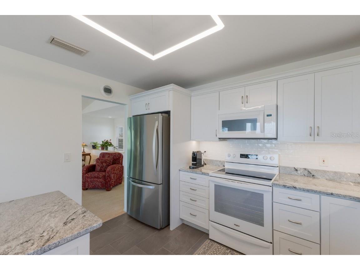 401 N Bay Boulevard Anna Maria FL 34216 A4656580 image14