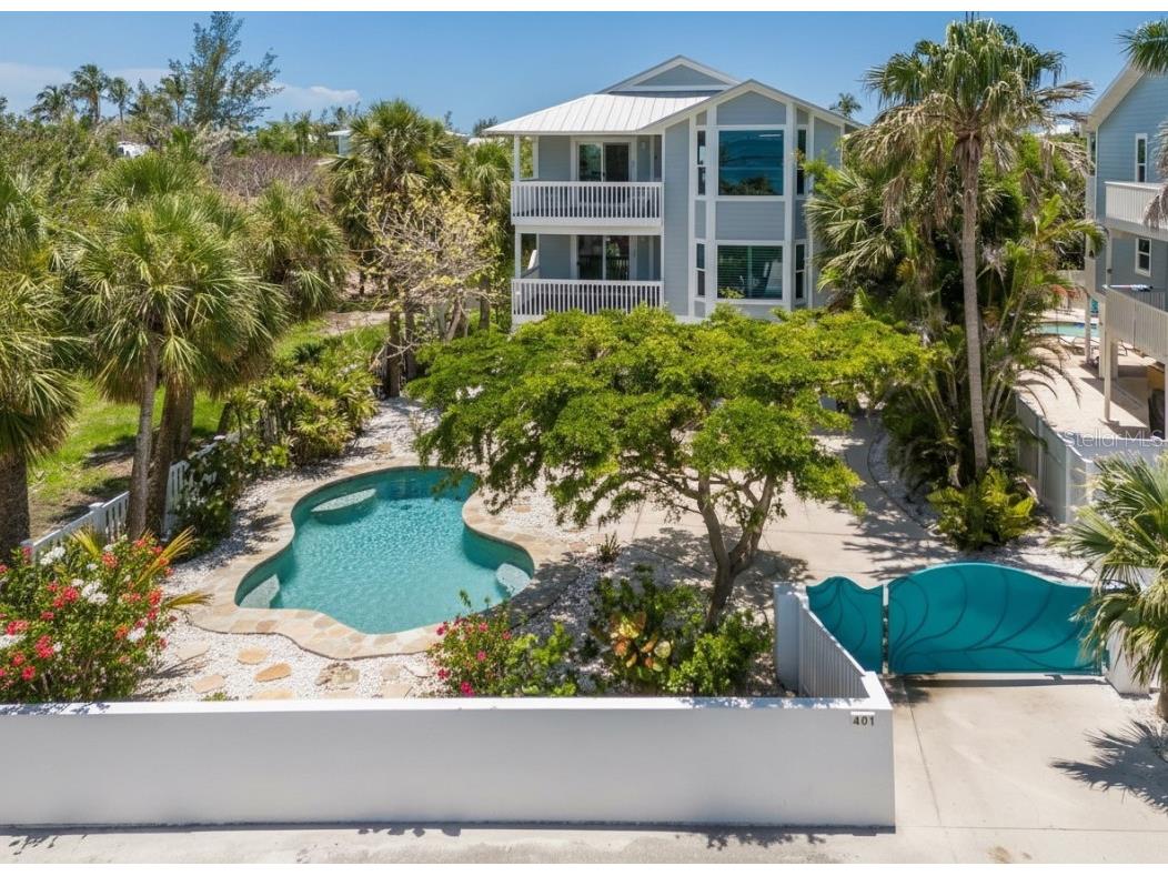 401 N Bay Boulevard Anna Maria FL 34216 A4656580 image2