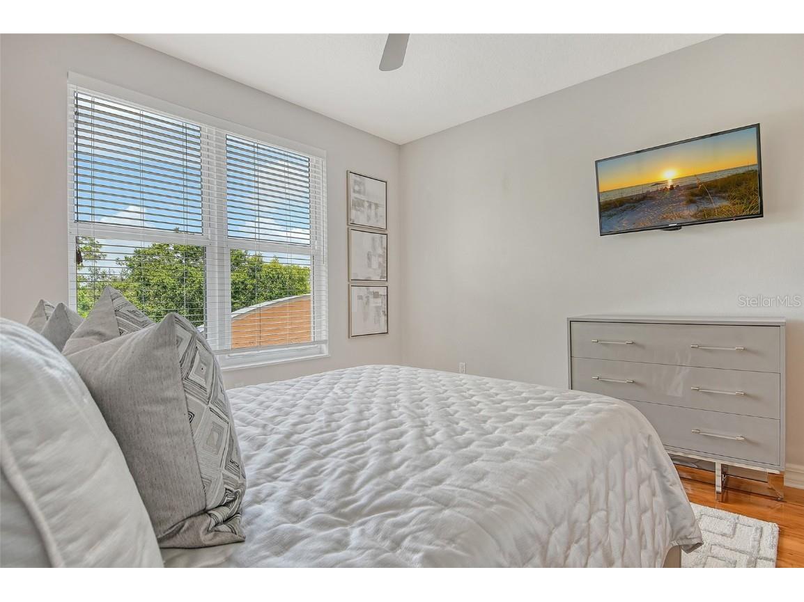 401 N Point Road #304 Osprey FL 34229 A4659785 image44