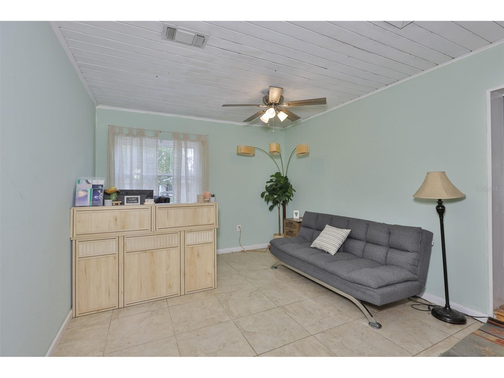 401 Overland Drive Brandon FL 33511 TB8526659 image15