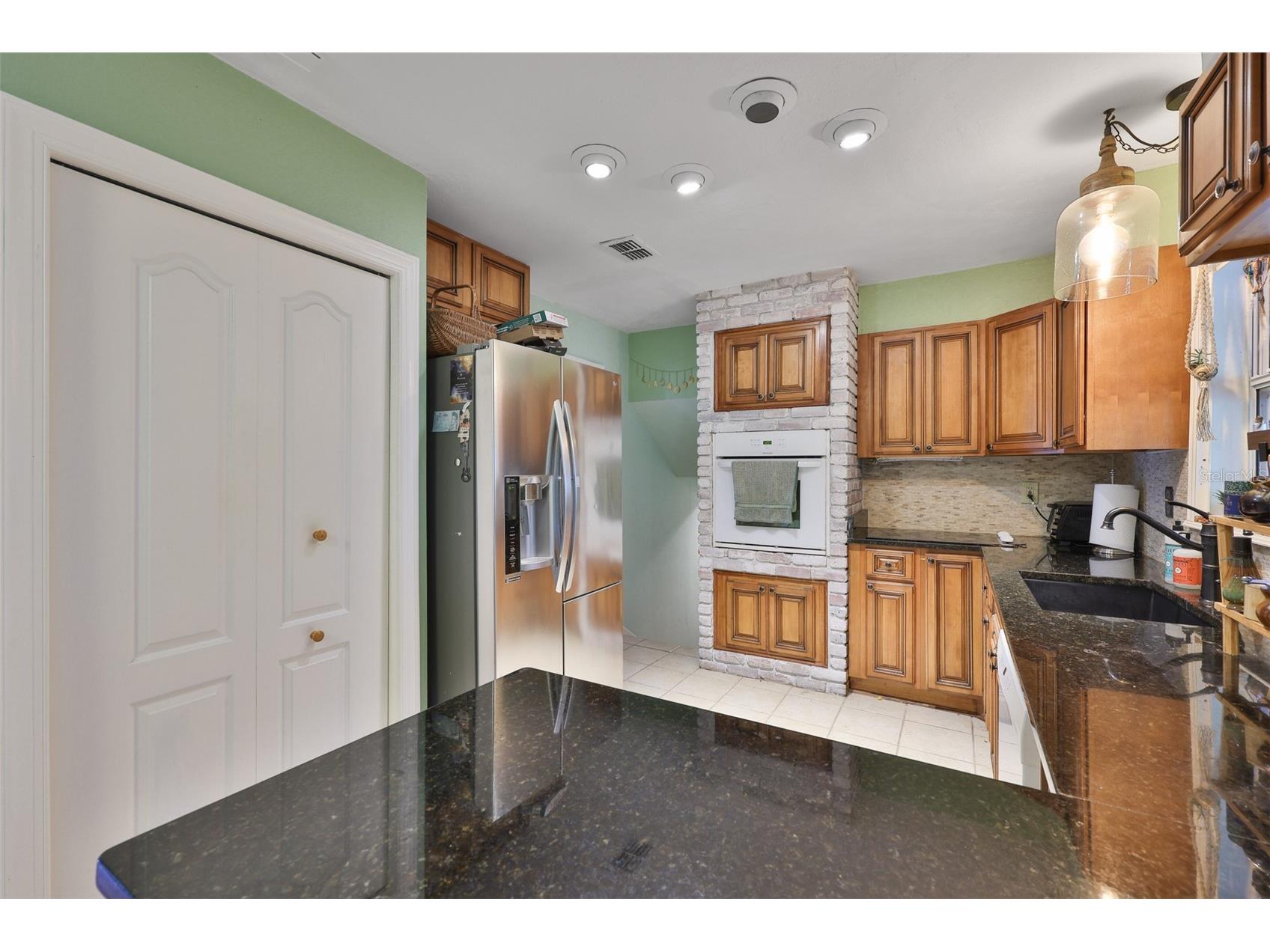 401 Overland Drive Brandon FL 33511 TB8526659 image6