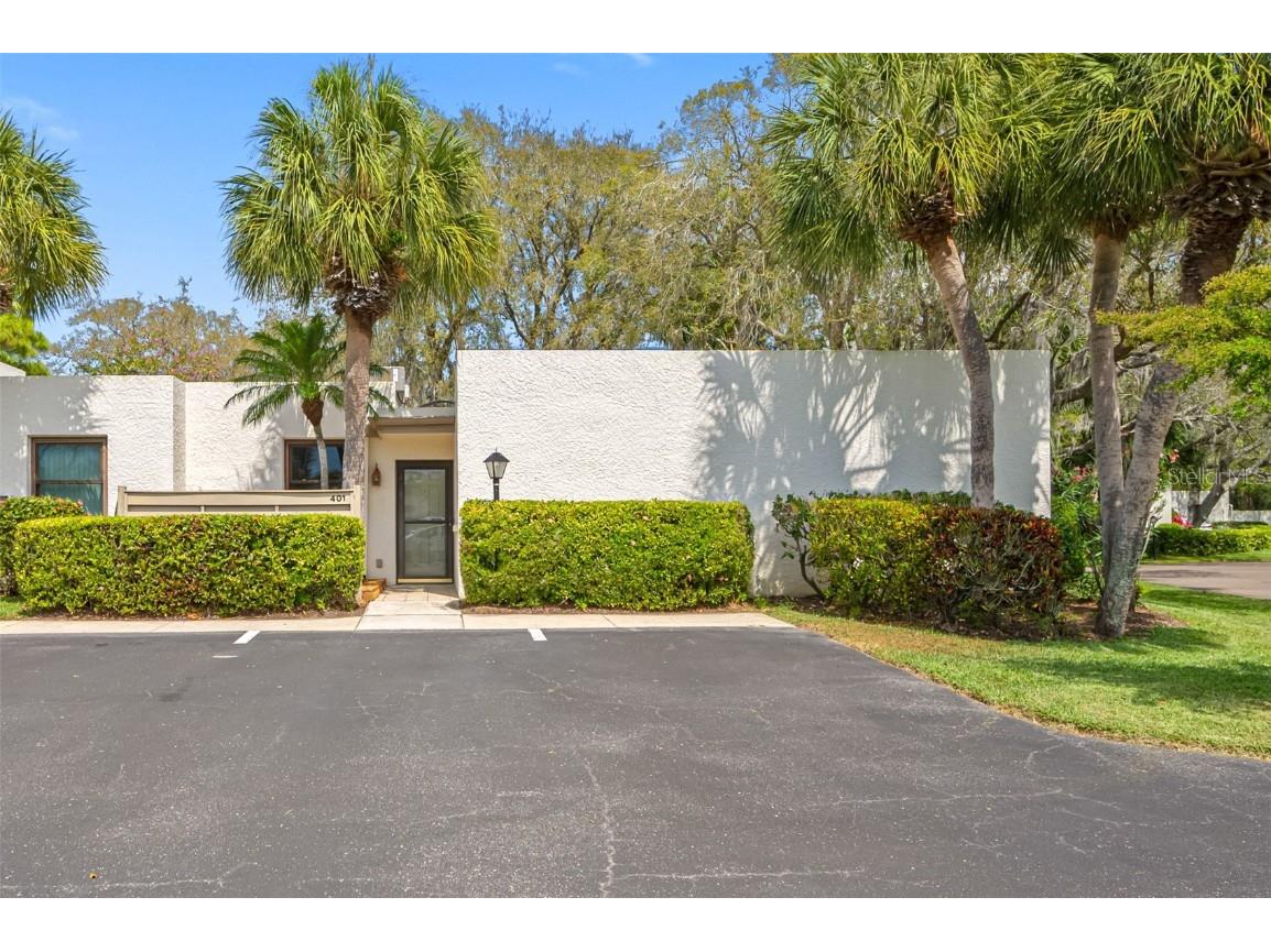401 Palm Tree Drive #401 Bradenton FL 34210 T3436221 image1