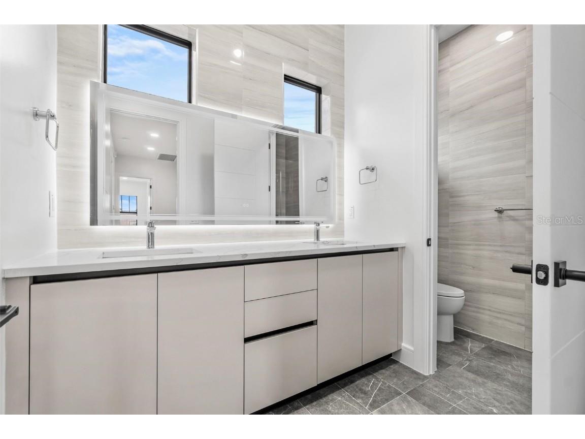 401 Park Boulevard Oldsmar FL 34677 TB8420002 image12