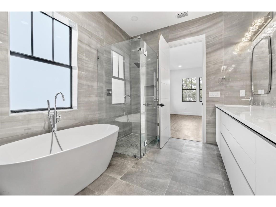 401 Park Boulevard Oldsmar FL 34677 TB8420002 image15