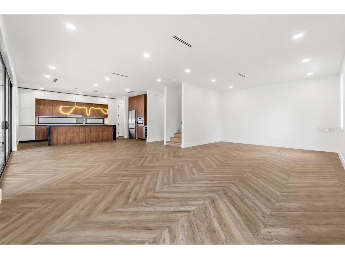 401 Park Boulevard Oldsmar FL 34677 TB8420002 image2