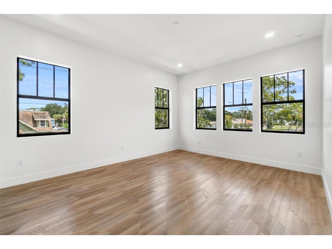 401 Park Boulevard Oldsmar FL 34677 TB8420002 image9