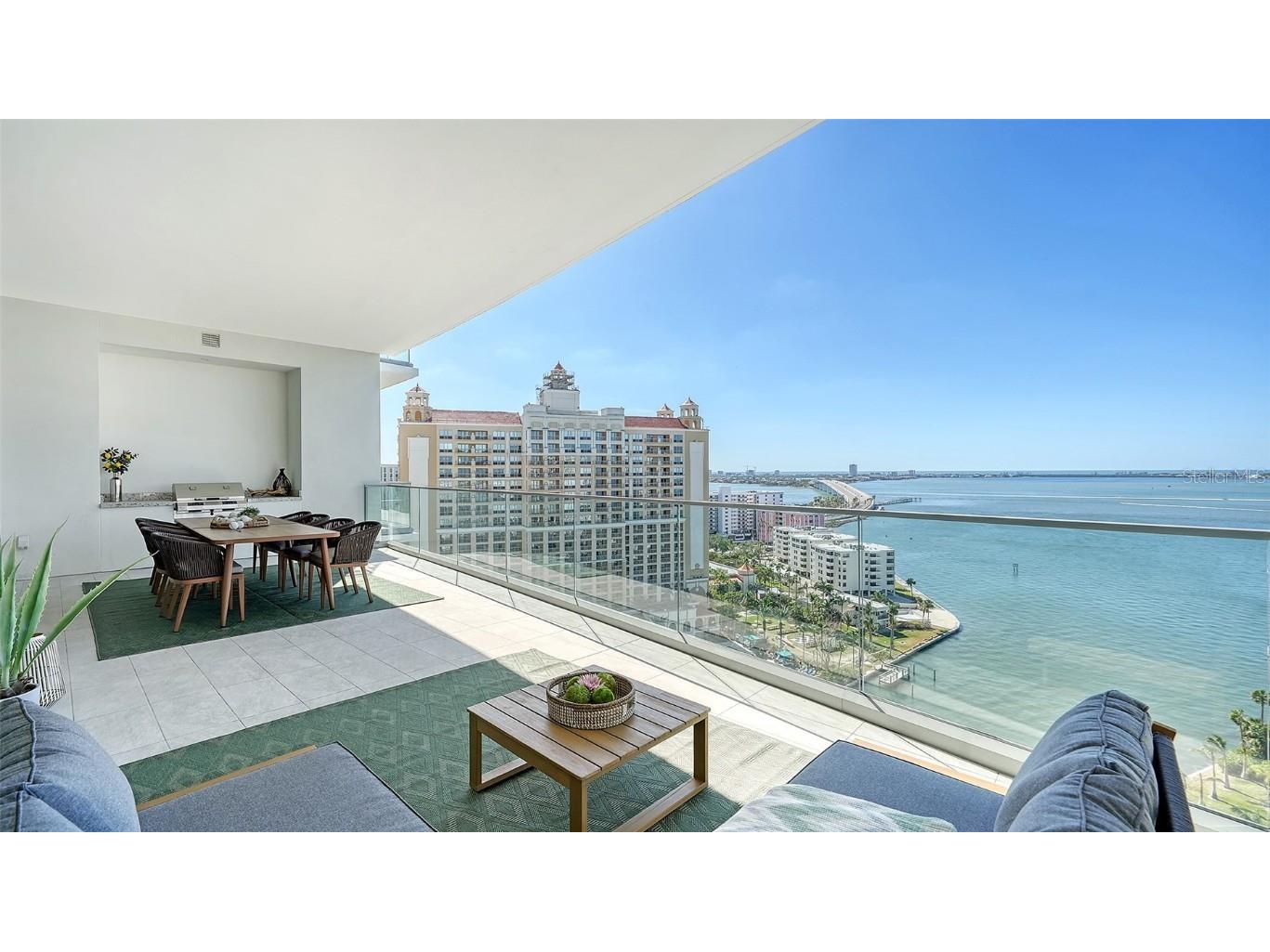 401 Quay Commons #1404 Sarasota FL 34236 A4629759 image1