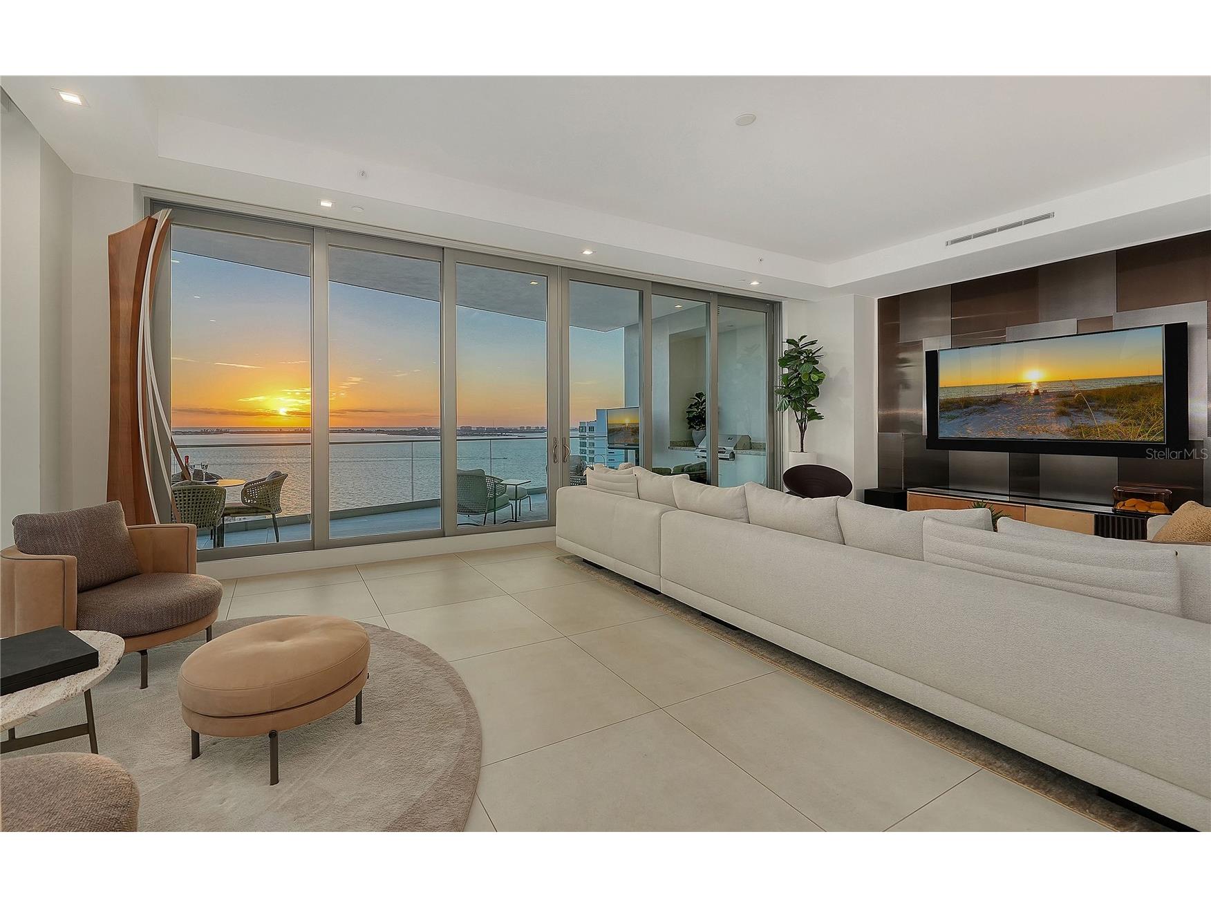 401 Quay Commons #1501 Sarasota FL 34236 - SARASOTA BAY & THE GULF A4678497 image10