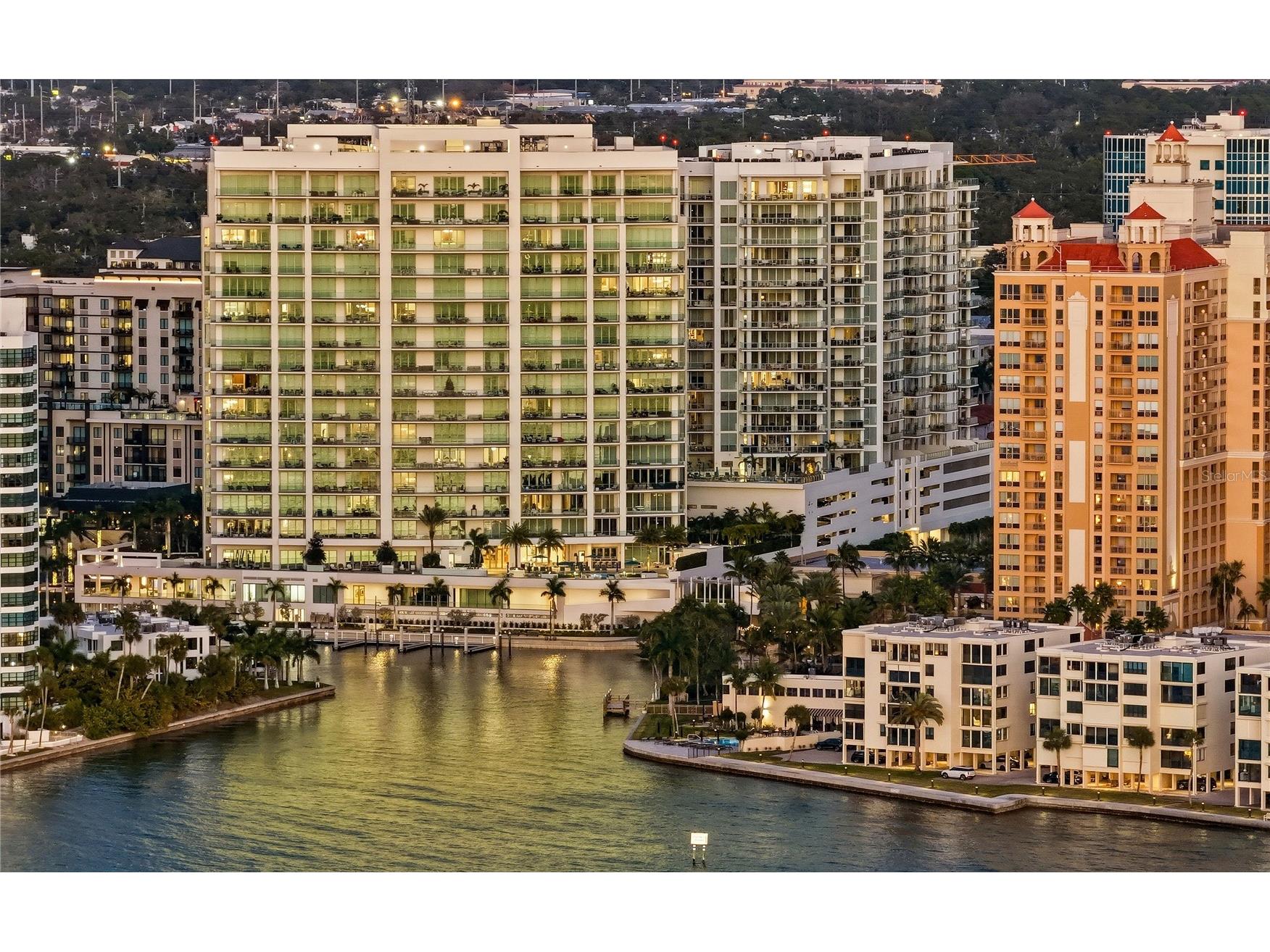 401 Quay Commons #1501 Sarasota FL 34236 - SARASOTA BAY & THE GULF A4678497 image3