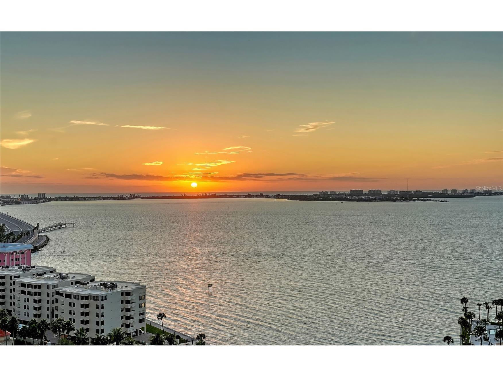 401 Quay Commons #1501 Sarasota FL 34236 - SARASOTA BAY & THE GULF A4678497 image4