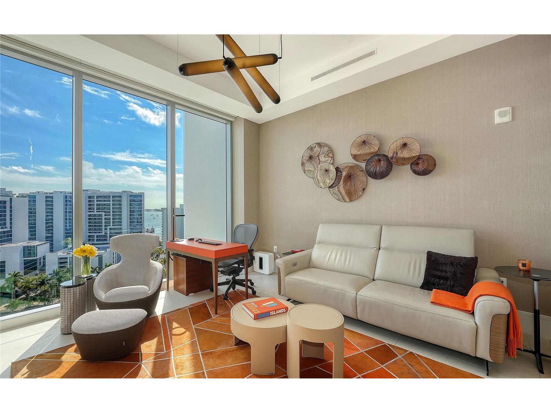 401 Quay Commons #1501 Sarasota FL 34236 - SARASOTA BAY & THE GULF A4678497 image7