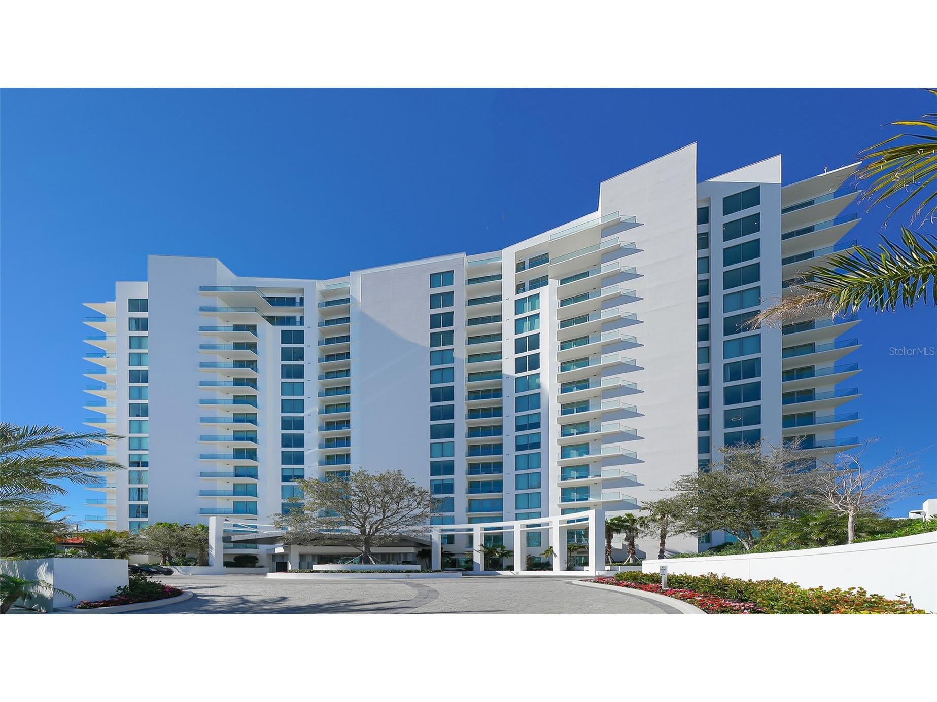 401 Quay Commons #805 Sarasota FL 34236 A4684494 image2