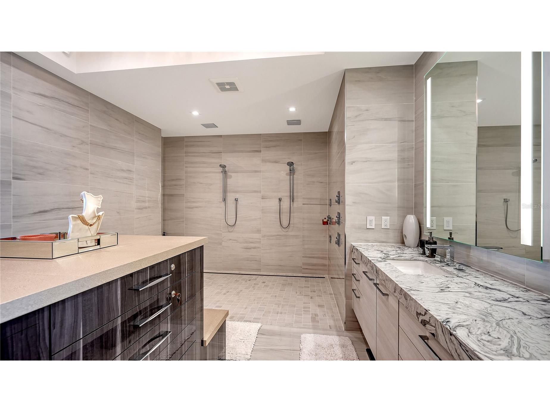 401 Quay Commons #805 Sarasota FL 34236 A4684494 image37