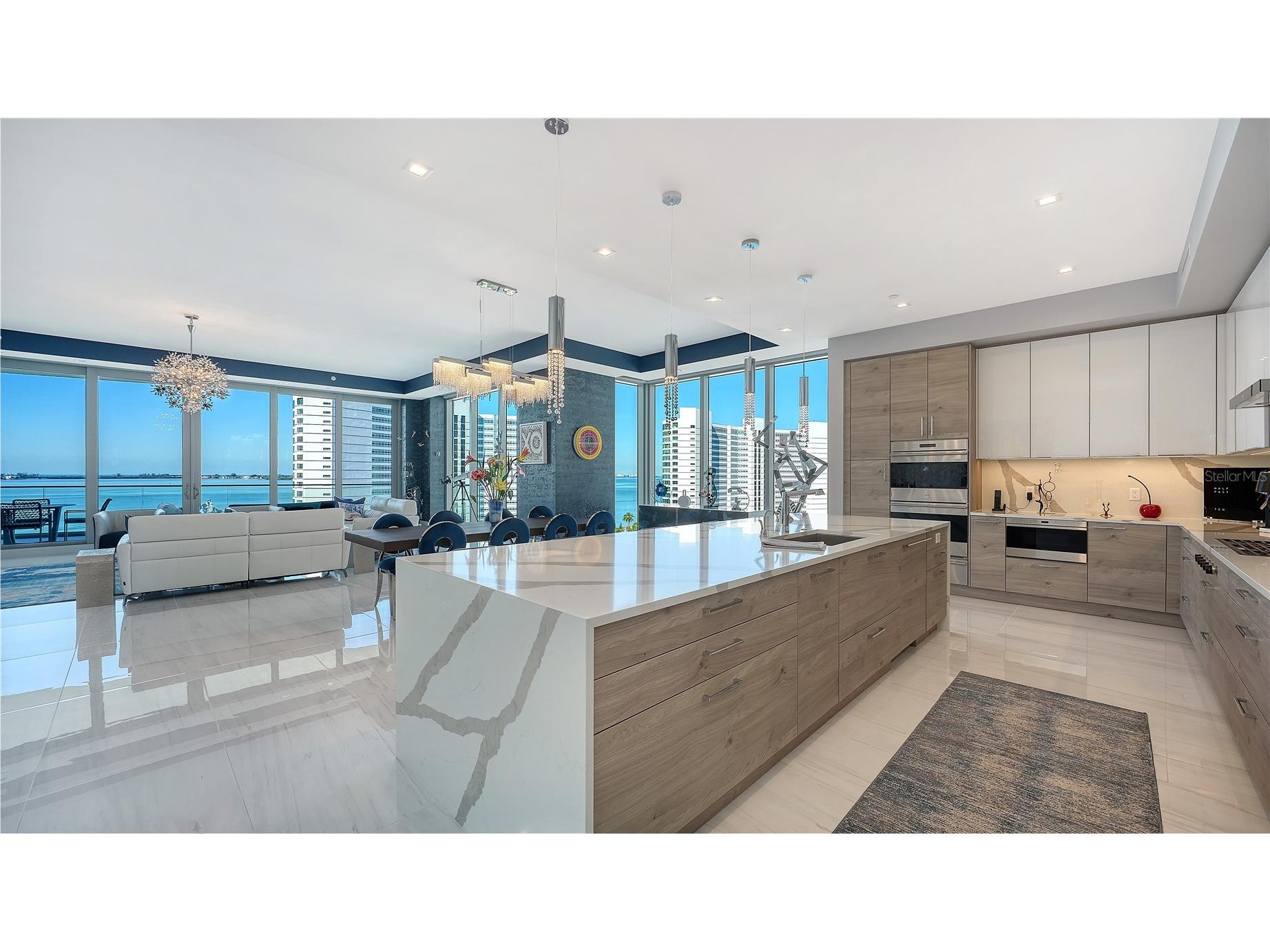 401 Quay Commons #805 Sarasota FL 34236 A4684494 image4