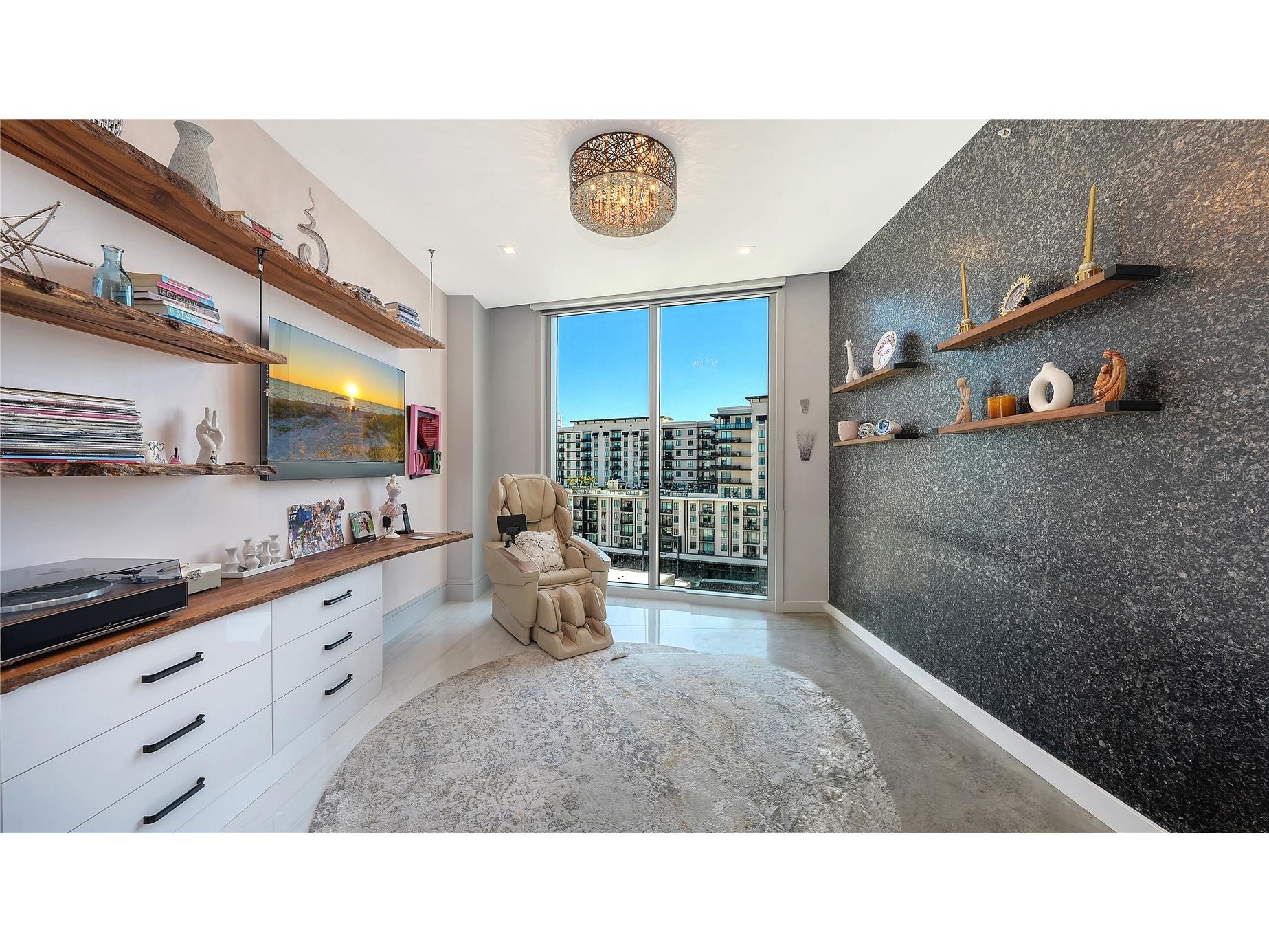 401 Quay Commons #805 Sarasota FL 34236 A4684494 image48