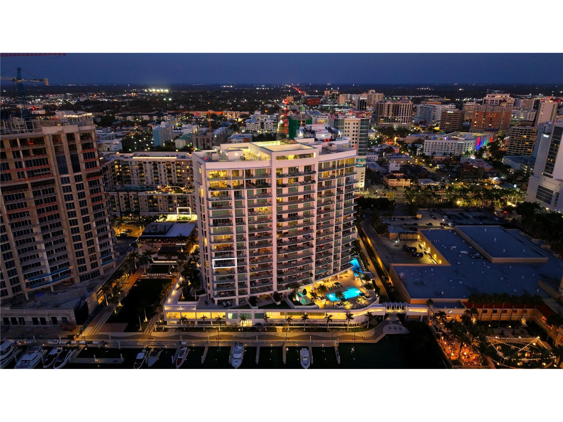 401 Quay Commons #805 Sarasota FL 34236 A4684494 image54