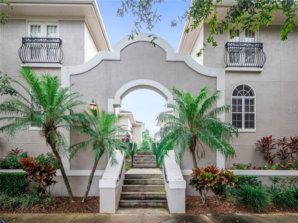 401 Ruth Lane #R-1 Orlando FL 32801 O6115951 image1