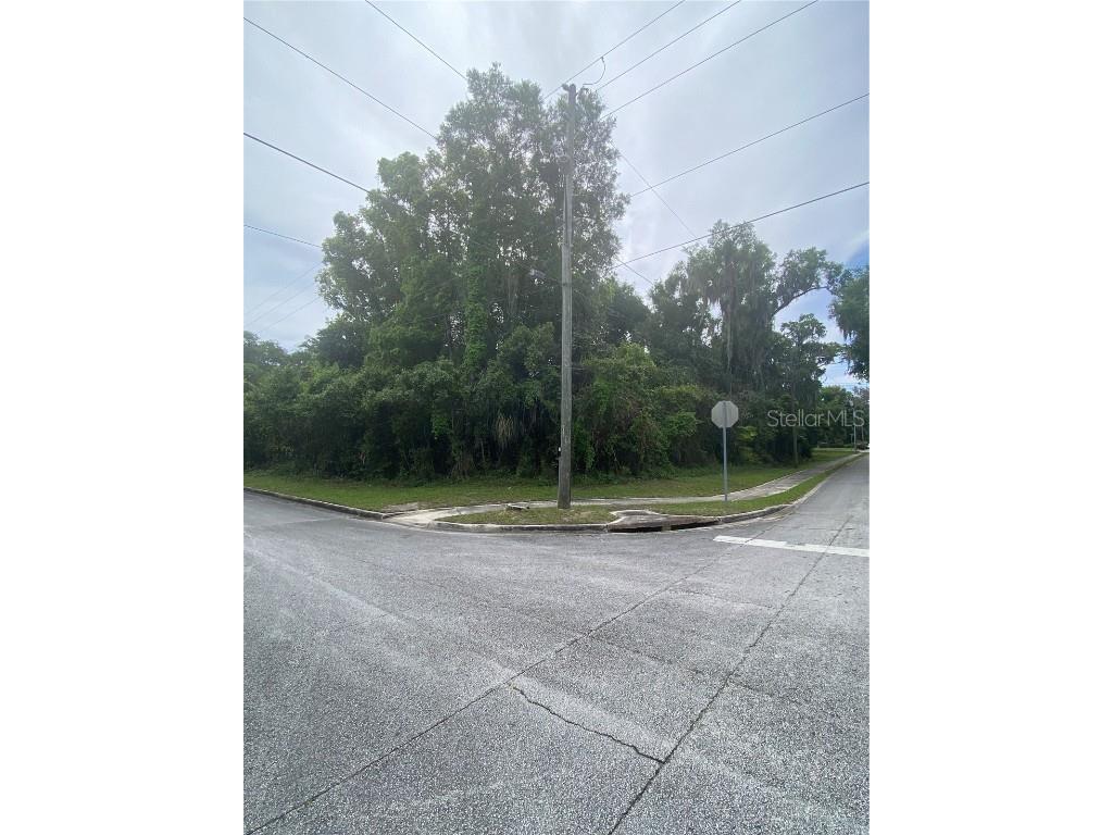 401 S Kentucky Avenue Deland FL 32724 S5103604 image1