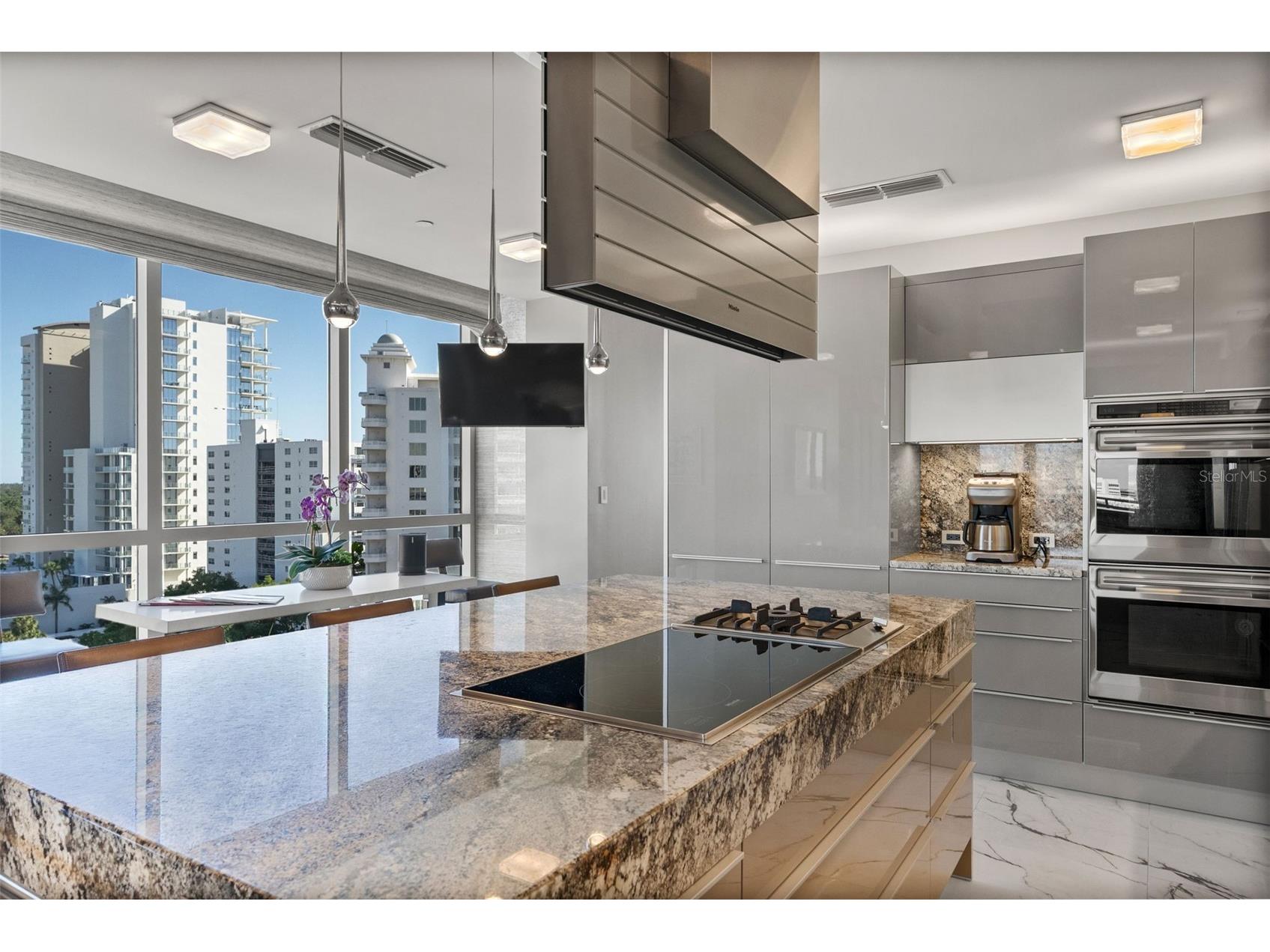 401 S Palm Avenue #1102 Sarasota FL 34236 - SARASOTA BAY A4689269 image21