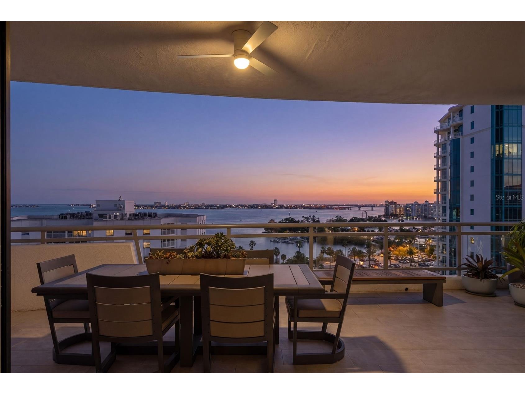 401 S Palm Avenue #1102 Sarasota FL 34236 - SARASOTA BAY A4689269 image3