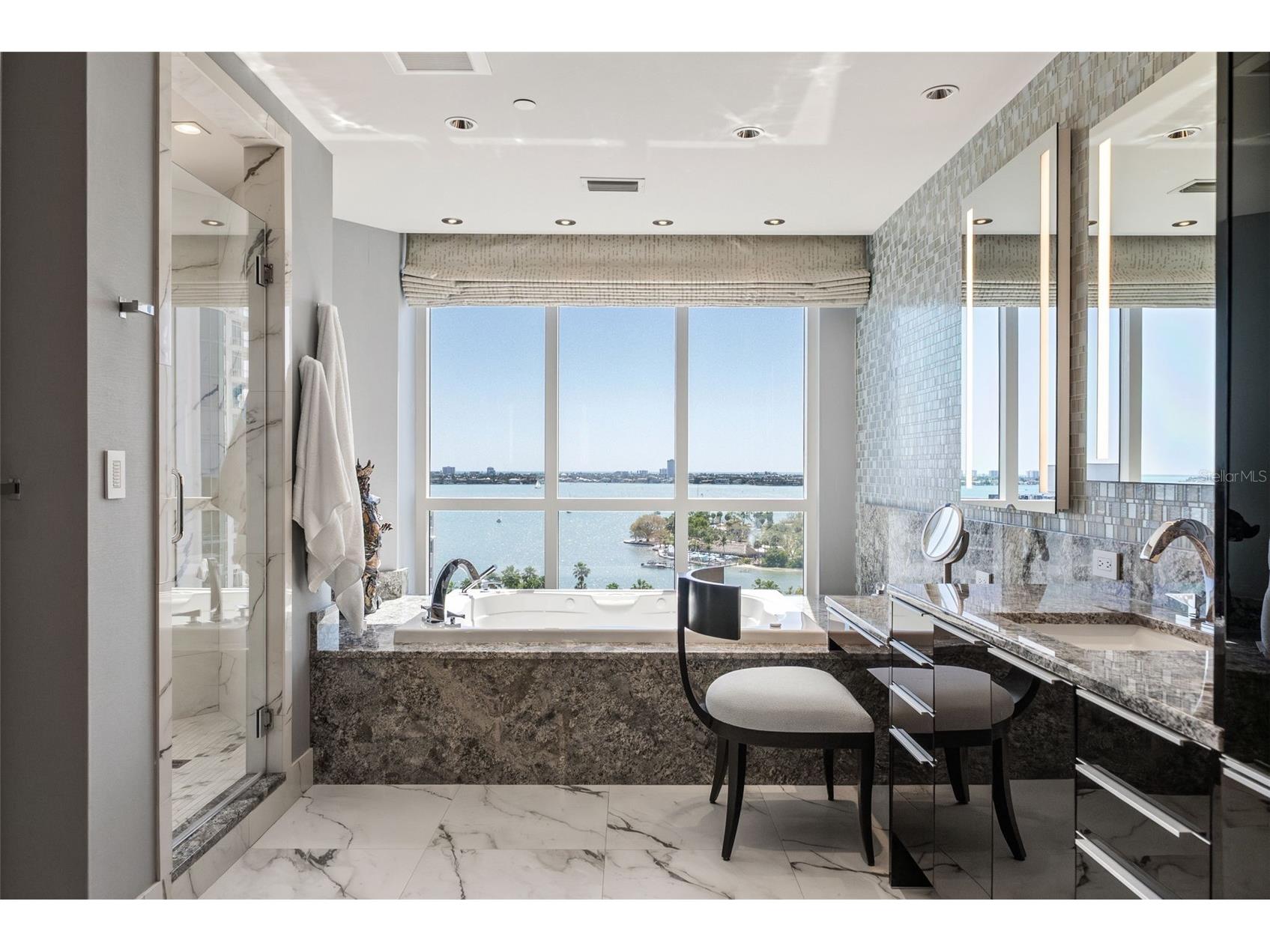 401 S Palm Avenue #1102 Sarasota FL 34236 - SARASOTA BAY A4689269 image36
