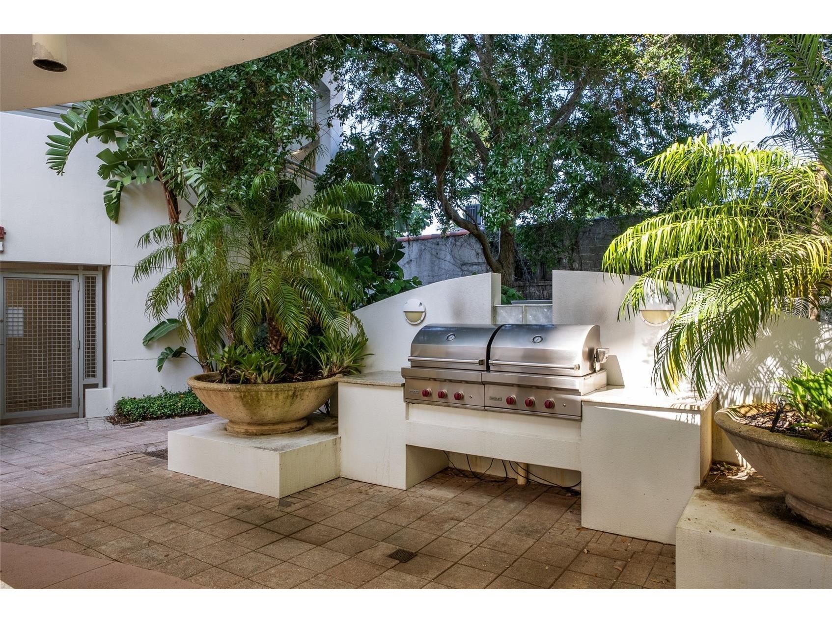 401 S Palm Avenue #1102 Sarasota FL 34236 - SARASOTA BAY A4689269 image59