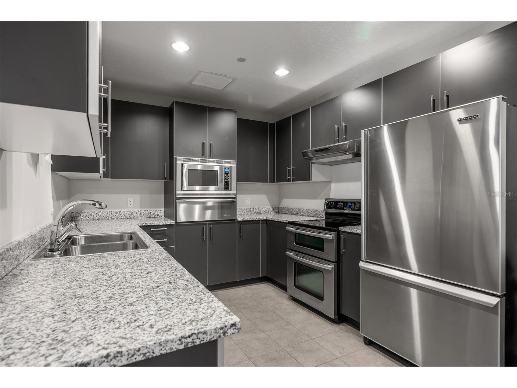 401 S Palm Avenue #1102 Sarasota FL 34236 - SARASOTA BAY A4689269 image68