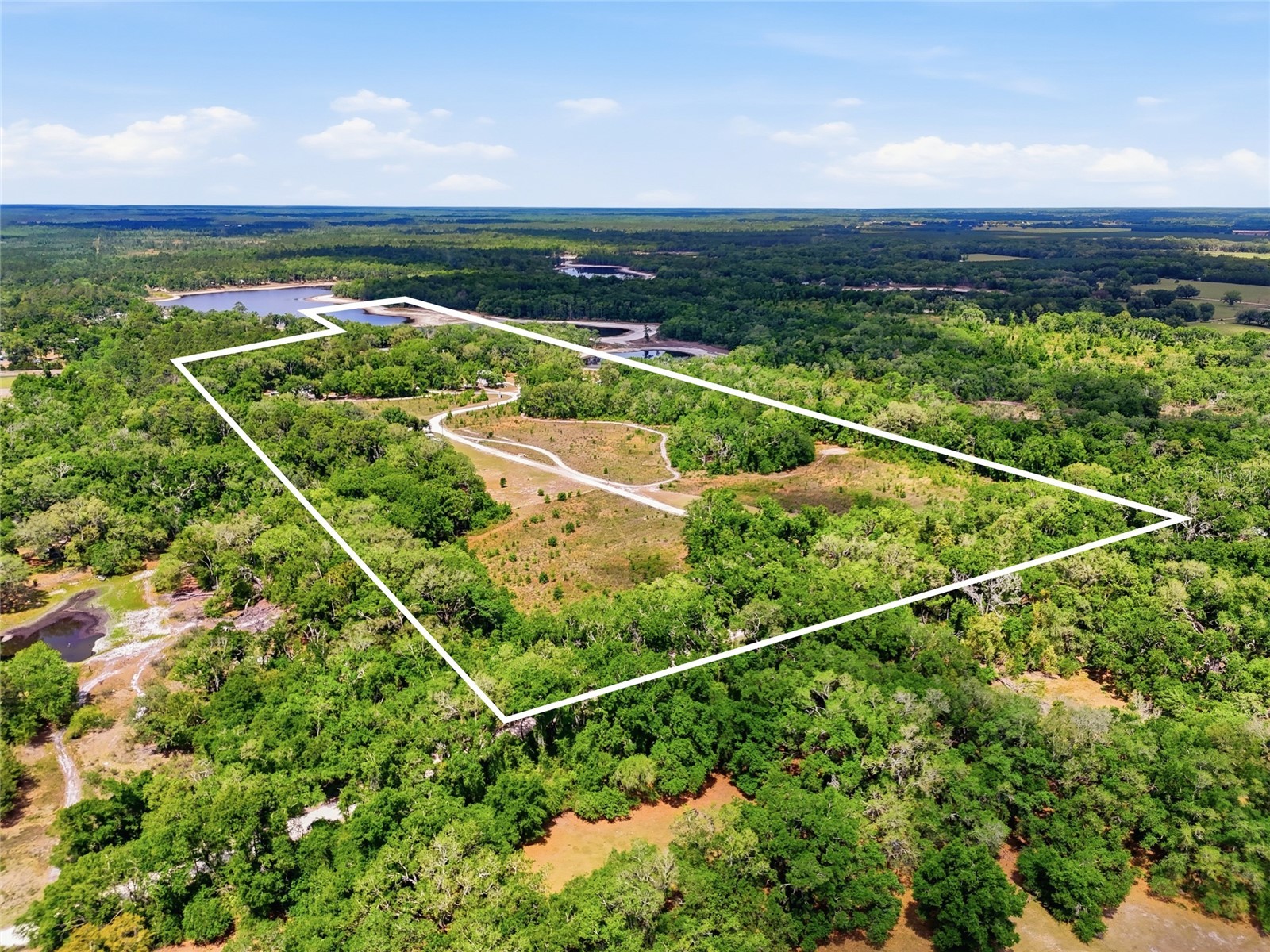 401 SE Falcon Road Branford FL 32008 - ADAMS LAKE GC539503 image76