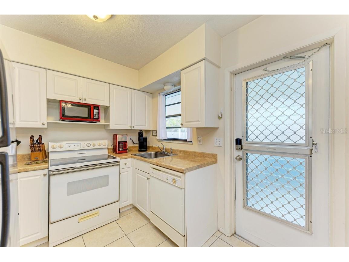 401 Shore Road Nokomis FL 34275 A4669551 image18