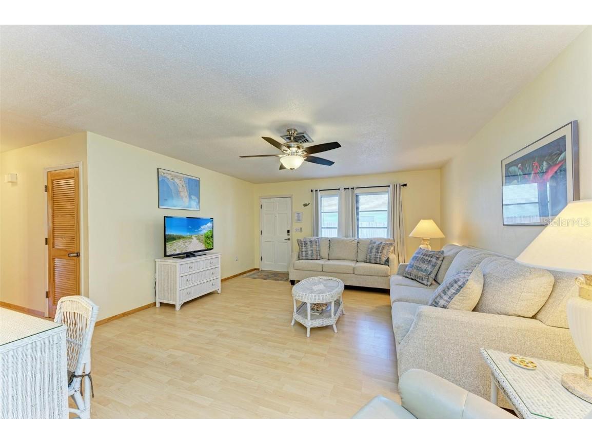 401 Shore Road Nokomis FL 34275 A4669551 image41