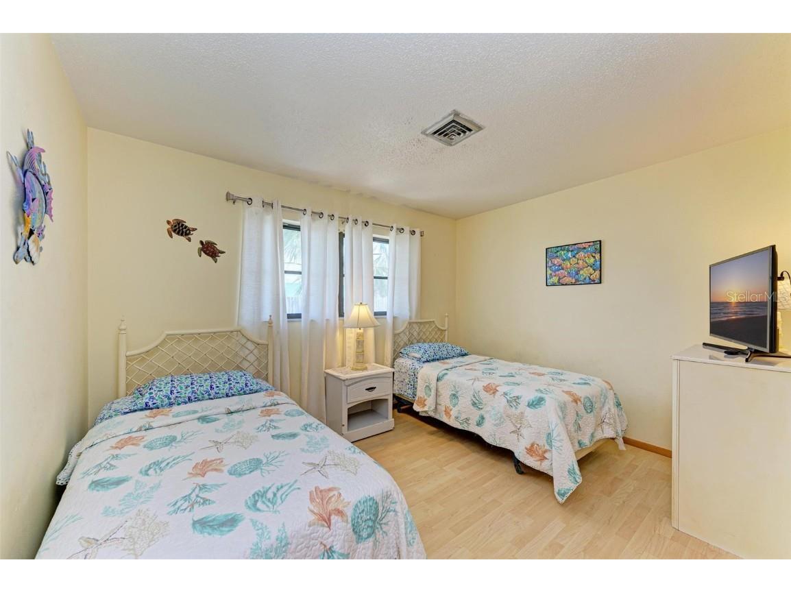 401 Shore Road Nokomis FL 34275 A4669551 image49