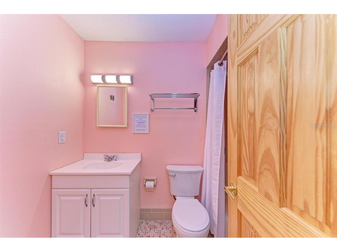 401 Shore Road Nokomis FL 34275 A4669551 image52