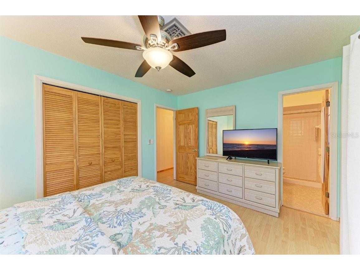 401 Shore Road Nokomis FL 34275 A4669551 image55