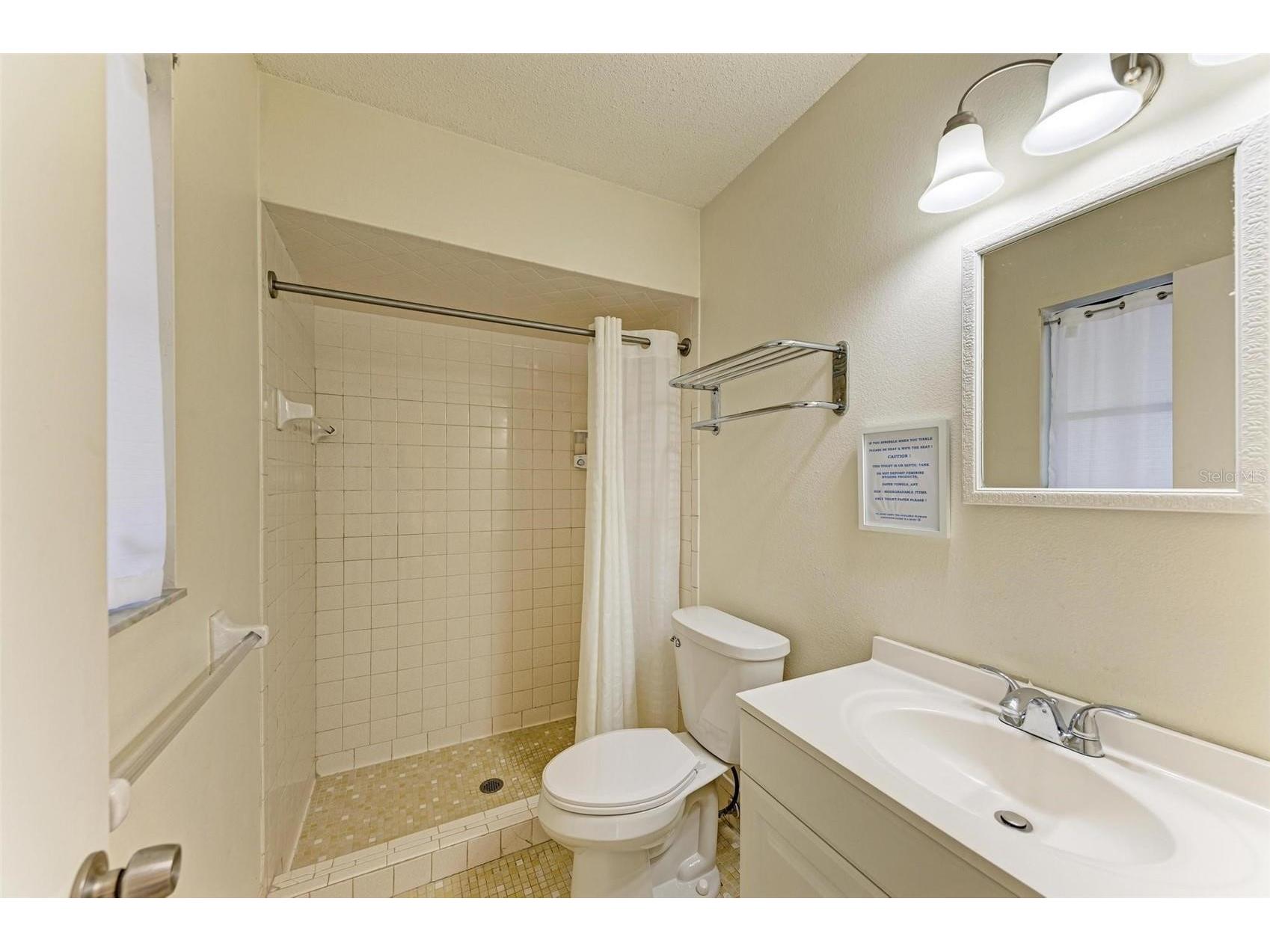 401 Shore Road Nokomis FL 34275 A4692716 image9