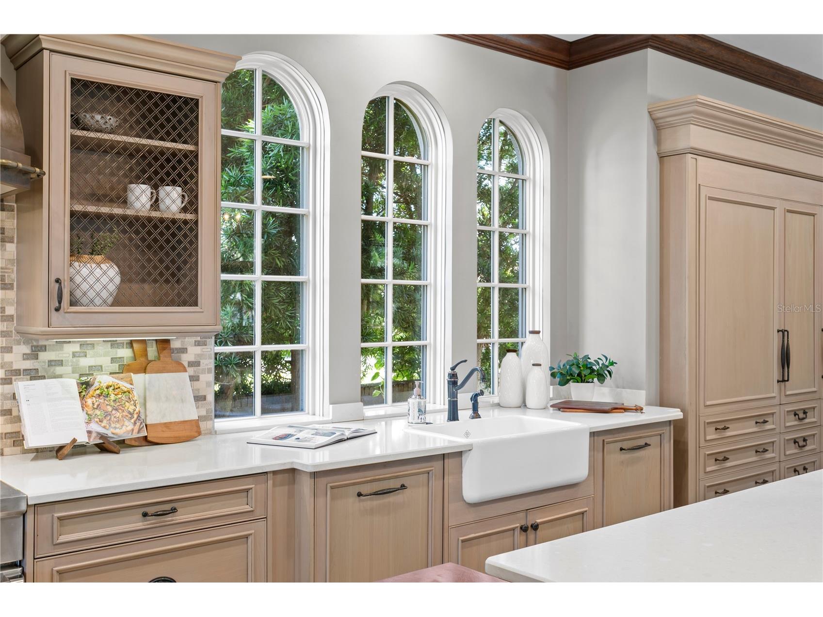 401 Snell Isle Boulevard NE Saint Petersburg FL 33704 TB8525734 image18
