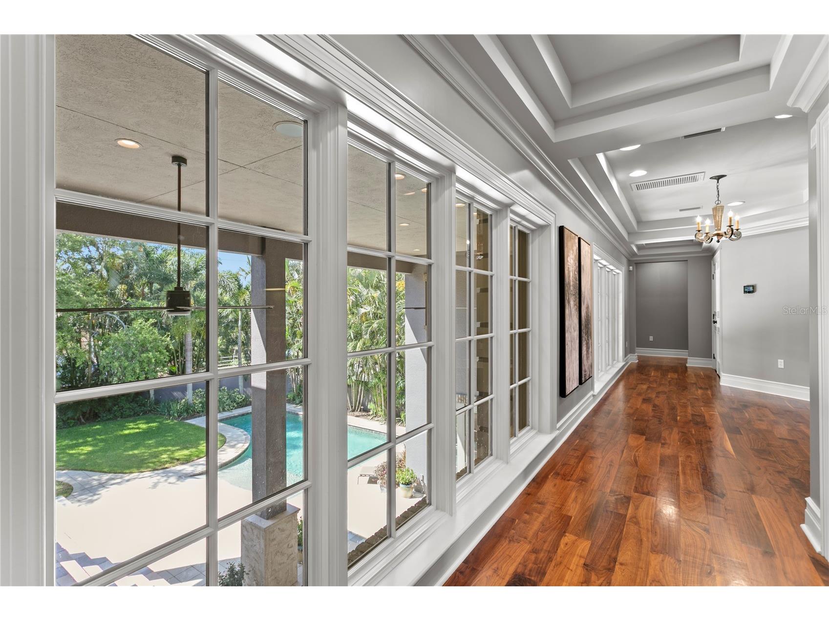401 Snell Isle Boulevard NE Saint Petersburg FL 33704 TB8525734 image38